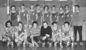team-1971